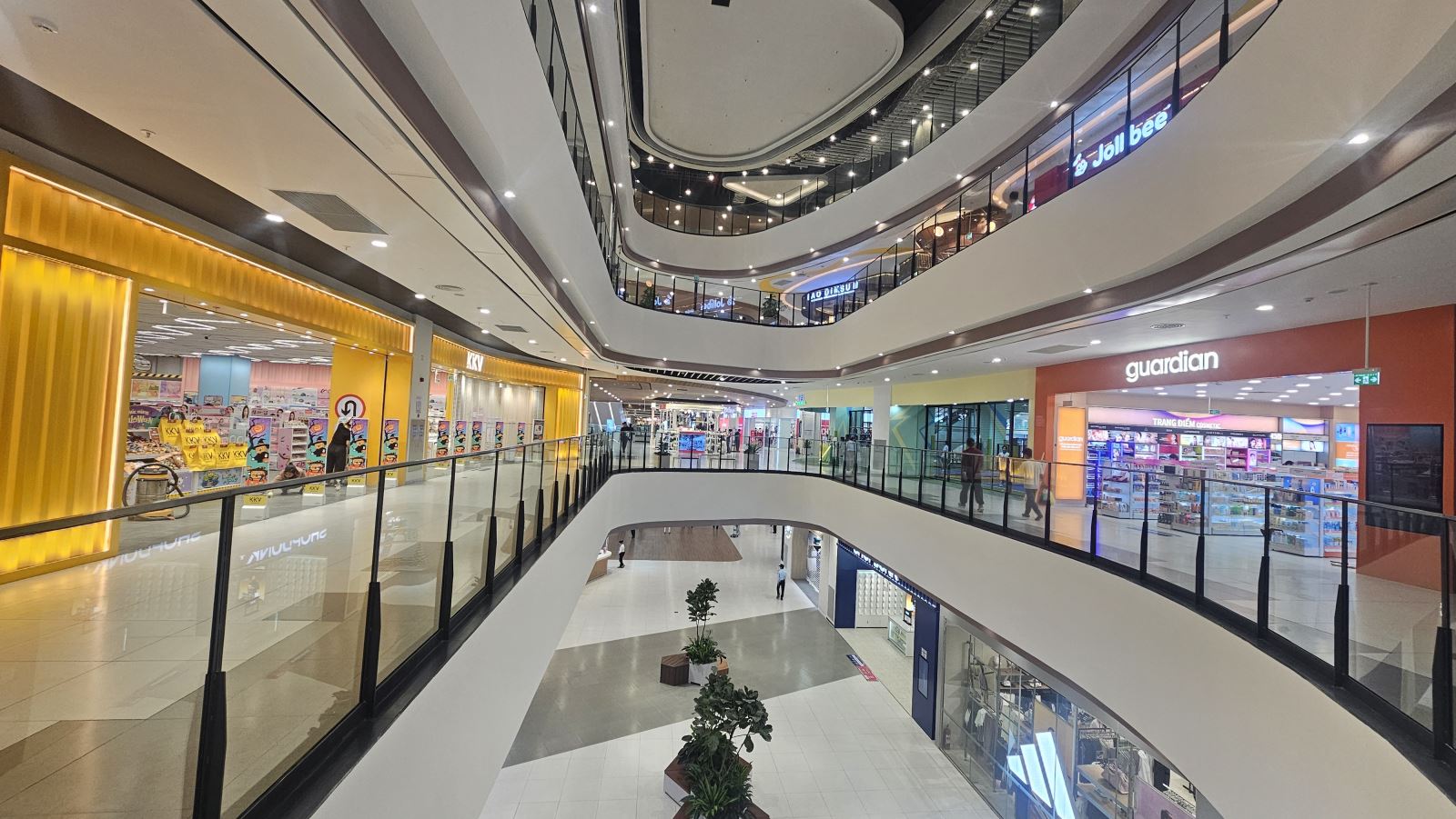 BMM đồng hành cùng Guardian – Kiến tạo không gian bán lẻ chuyên nghiệp tại AEON MALL Thanh Hóa